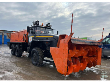: фото в шапке страницы