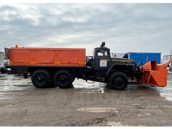 Снегоуборочная машина Урал 4320: фото 4