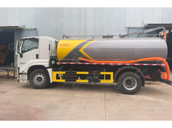 : фото в шапке страницы