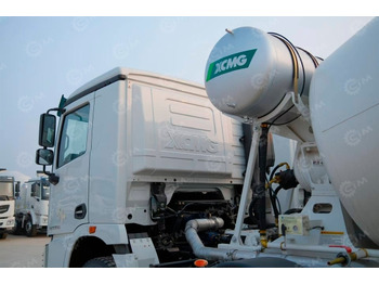 Автобетоносмеситель XCMG