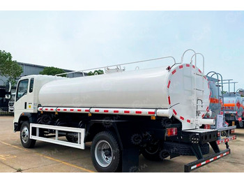 Грузовик-цистерна ISUZU