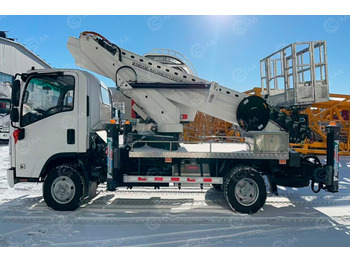 Грузовик с подъемником ISUZU