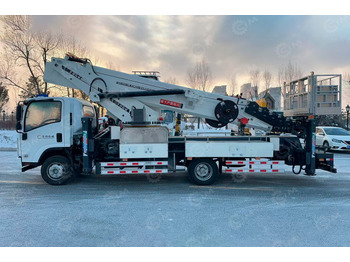 Грузовик с подъемником ISUZU