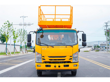 Грузовик с подъемником ISUZU