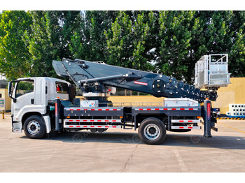 Грузовик с подъемником ISUZU