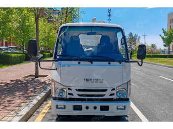 Грузовик с подъемником ISUZU
