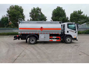 Грузовик-цистерна ISUZU