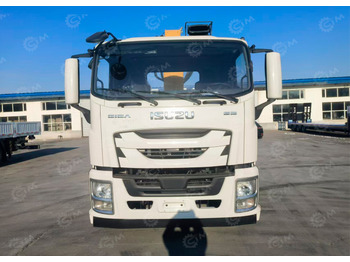 Грузовик бортовой/ Платформа ISUZU
