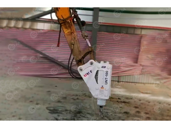 Гусеничный экскаватор KOBELCO