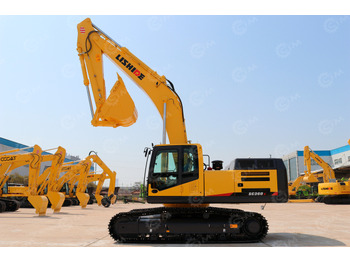 Гусеничный экскаватор