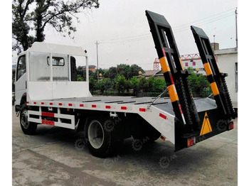 : фото в шапке страницы