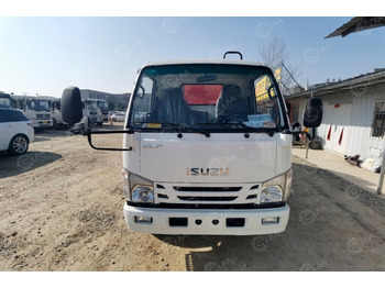 Новый Эвакуатор Эвакуатор на шасси ISUZU 4x2	дв 87Kw под категорию В несдвижной платформы, без лебедки, без бри: фото 2