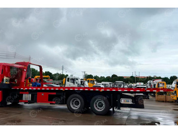 Эвакуатор ISUZU