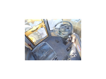 Колёсный погрузчик