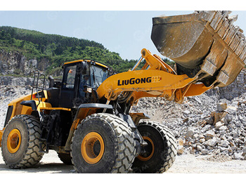 Колёсный погрузчик LIUGONG