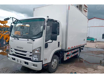 Грузовик с закрытым кузовом ISUZU