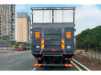 Новый Рефрижератор Фургон рефрижератор на шасси ISUZU 6x2 дв 175kw гп 10 тонн (фургон 6900*2380*2450) холодильная: фото 2 Новый Рефрижератор Фургон рефрижератор на шасси ISUZU 6x2 дв 175kw гп 10 тонн (фургон 6900*2380*2450) холодильная: фото 2