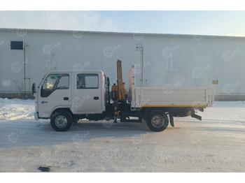 Тентованный грузовик ISUZU