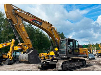 Гусеничный экскаватор