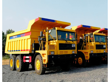 Карьерный самосвал