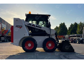 Новый Мини-погрузчик (с бортовым поворотом) Мини-погрузчик Yugong YGH7080: фото 4 Новый Мини-погрузчик (с бортовым поворотом) Мини-погрузчик Yugong YGH7080: фото 4