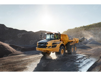 Самосвал VOLVO