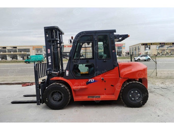 Дизельный погрузчик HELI