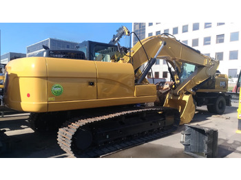 : фото в шапке страницы