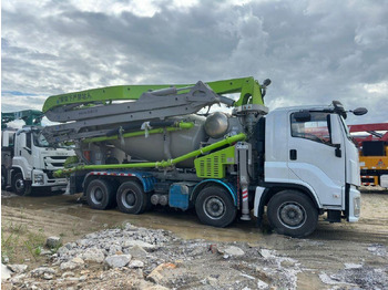 Автобетононасос-смеситель ISUZU