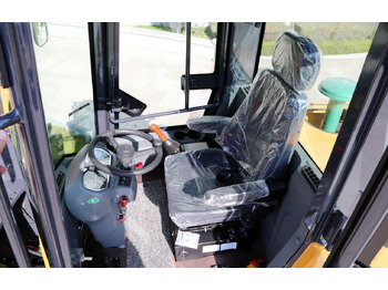 Новый Колёсный погрузчик LuGong LG 946: фото 3