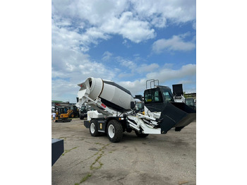 : фото в шапке страницы