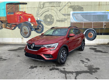 Легковой автомобиль RENAULT
