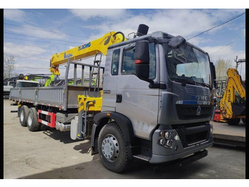 Автоманипулятор SINOTRUK HOWO
