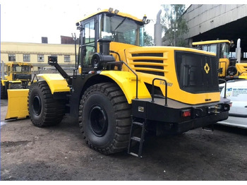 Бульдозер КИРОВЕЦ