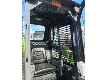 Новый Мини-погрузчик с бортовым поворотом Мини-погрузчик XFANG X850, 2025: фото 5 Новый Мини-погрузчик с бортовым поворотом Мини-погрузчик XFANG X850, 2025: фото 5