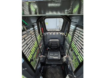 Новый Мини-погрузчик с бортовым поворотом Мини-погрузчик XFANG XF850, 2025: фото 5 Новый Мини-погрузчик с бортовым поворотом Мини-погрузчик XFANG XF850, 2025: фото 5