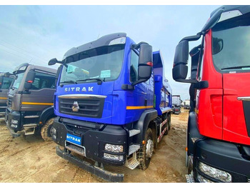 : фото в шапке страницы