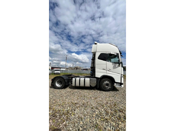 Тягач Volvo FH, 2017: фото 2