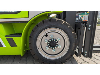 Новый Вилочный погрузчик Вилочный погрузчик Zoomlion FD35, 2024: фото 5