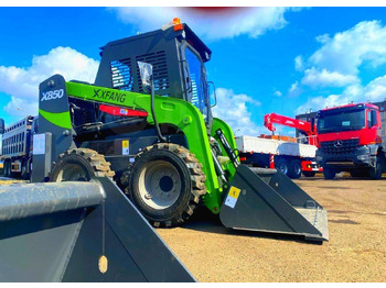 Новый Мини-погрузчик с бортовым поворотом XFANG X850: фото 3