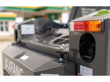 Новый Мини-погрузчик с бортовым поворотом XFANG XF850: фото 3