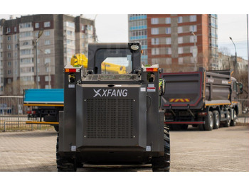 Новый Мини-погрузчик с бортовым поворотом XFANG XF850: фото 2