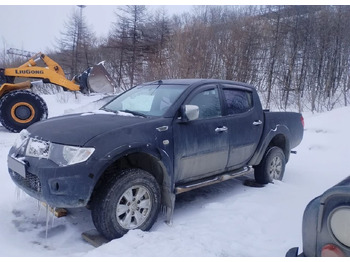 Легковой автомобиль Mitsubishi L200 2.5 MT, 2011, 634 120 км: фото 2
