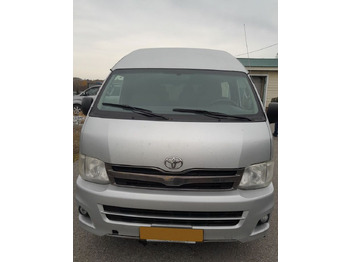 Микроавтобус, Пассажирский фургон Toyota Hiace: фото 2