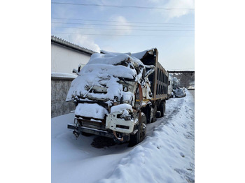 Самосвал FAW J6: фото 3