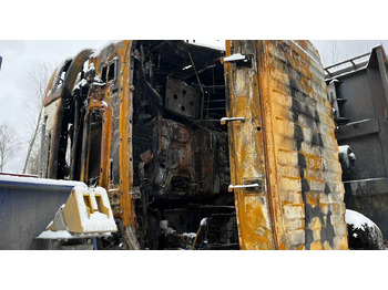 Самосвал FAW J6: фото 4