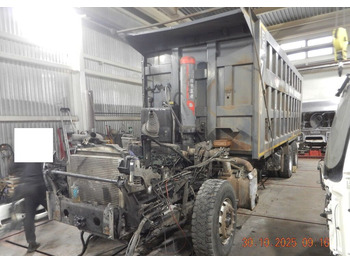 Самосвал FAW J6