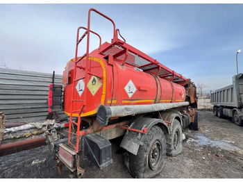 Грузовик с цистерной КАМАЗ 43118: фото 4