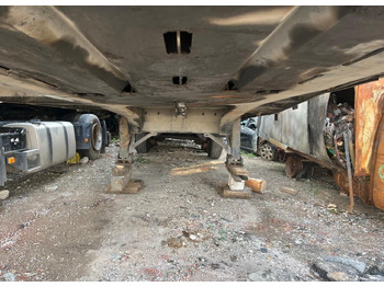 Тентованный полуприцеп Krone SD: фото 3