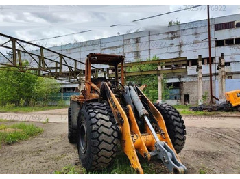 Фронтальный погрузчик LIEBHERR L 550